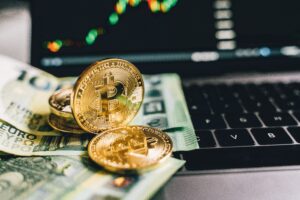 Pros and Cons between Crypto vs. Stocks